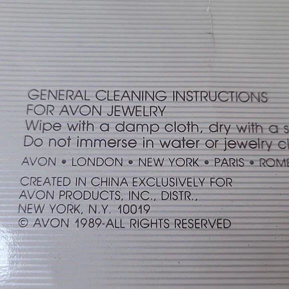 Avon Touch Of Spring Pink Lucite Beaded Floral Necklace Vintage 1989 - Picture 6 of 7